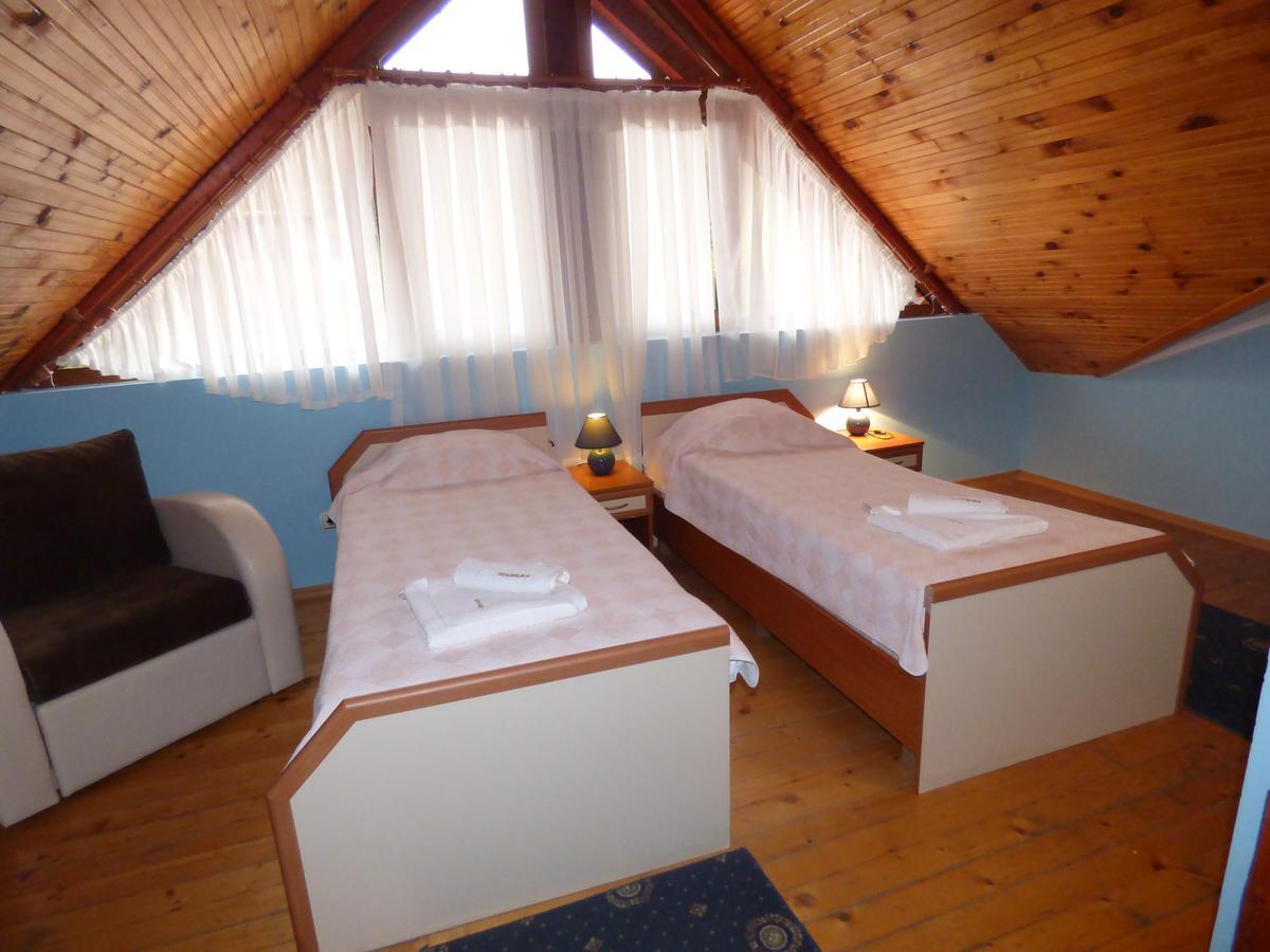 Kovanlika Hotel Razgrad ภายนอก รูปภาพ